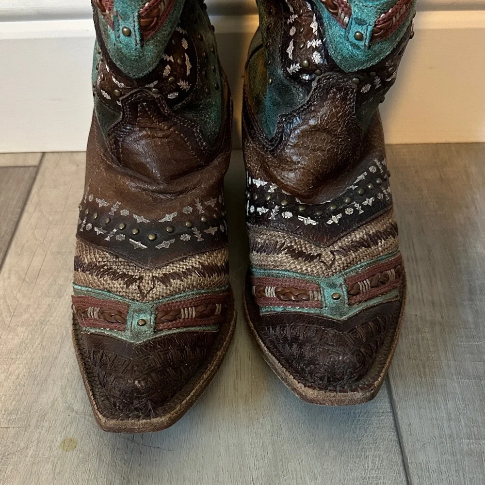 Corral Multicolor Western Heeled Boots - Picture 3 of 8